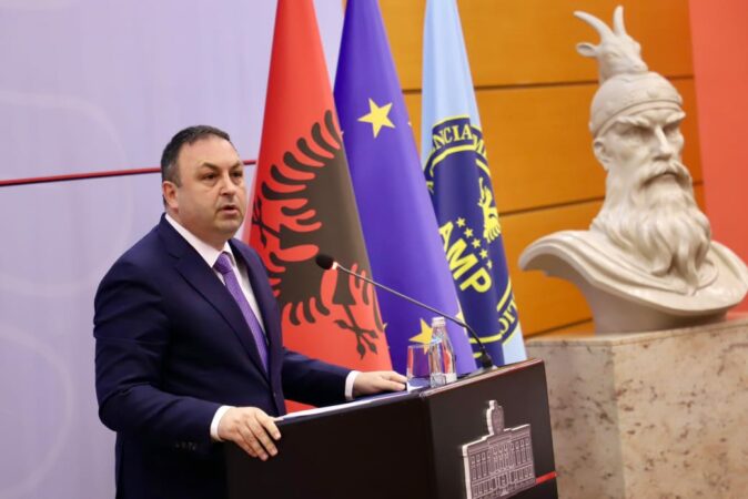 D933fd8b 8c5a 450a A531 D0272a875d20