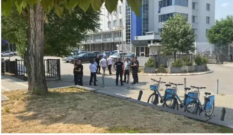 Parlamenti I Kosoves1