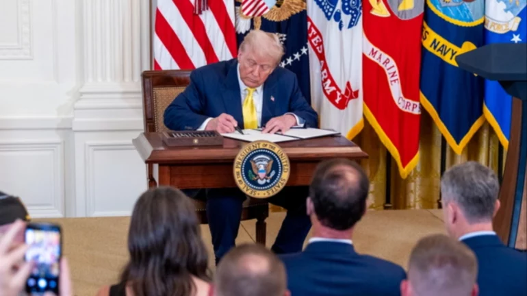 Mixcollage 08 Aug 2025 05 38 Am 735