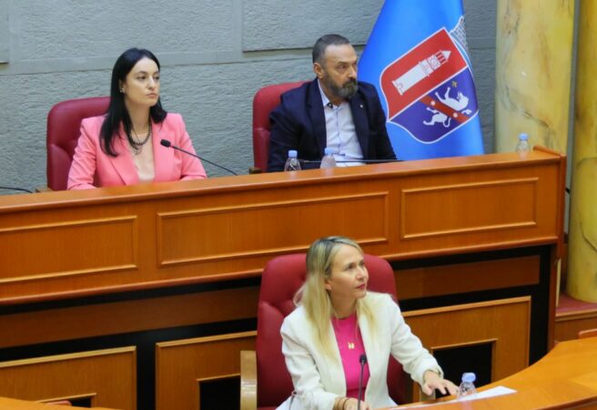 Keshilli Bashkiak Tirane1