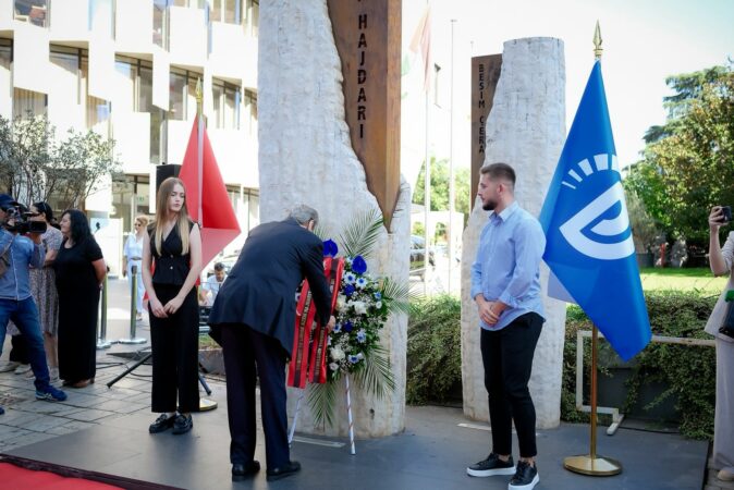 E4b86dbb Dac5 4f02 9cdc 3429e9609336