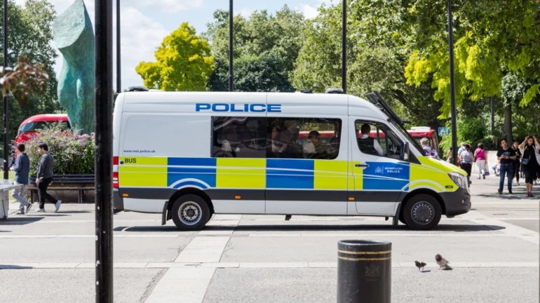 Londino Epithesi Maxairi