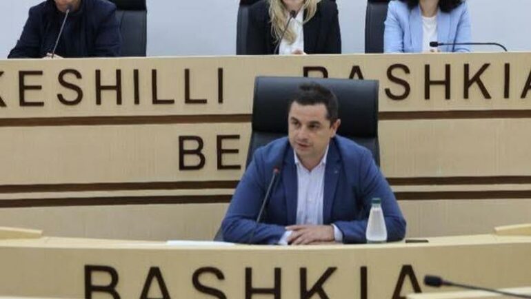 1759822862 Ervinceca