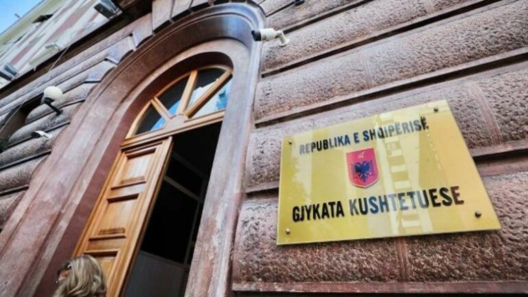 1759925883 Gjykatakushtetuese