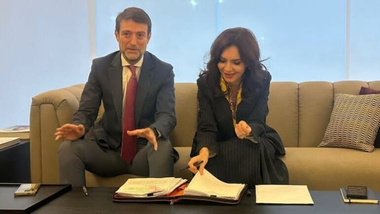 1761498909 Elisaspiropali