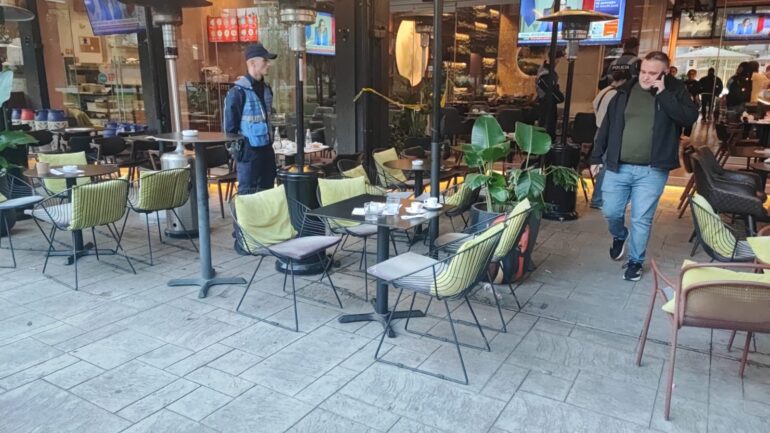 22044499 D6d1 42fa 8474 A116bfdc5c27