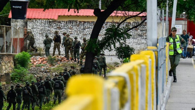 258122ac 374f 4795 99eb C3d78cf1d5a2 W1597 N R1 S S