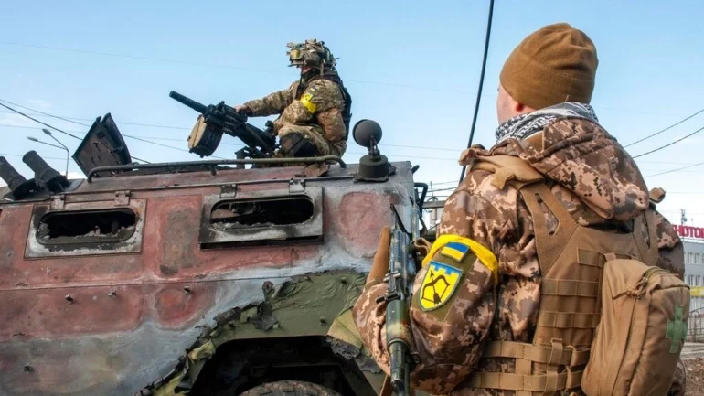 2f806c30 Ap22058574055332