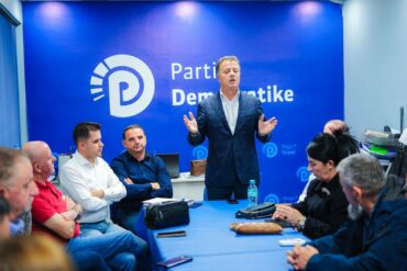 559125555 1397913992336898 2817786361624706675 N