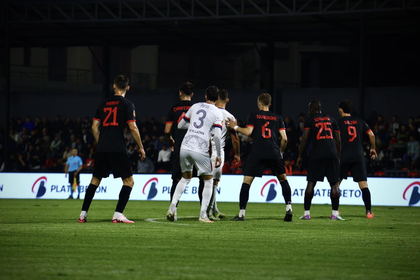 VIDEO/ Surprizohet Vllaznia, në Vlorë fiton Flamurtari VIDEO/ Surprizohet Vllaznia, në Vlorë fiton Flamurtari