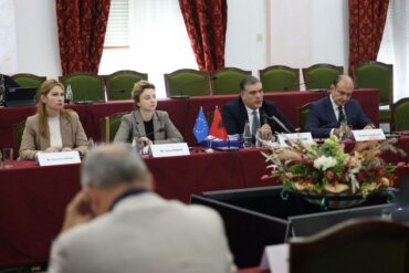 574269811 1169232008649720 2771085270812091533 N