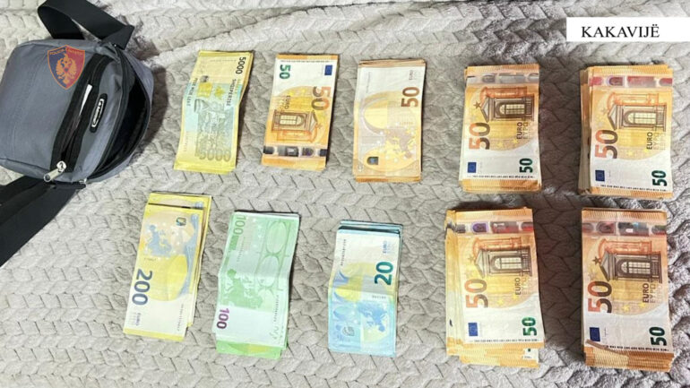 621ef3b1 8d55 417e B9ce 2c7c51ad409f