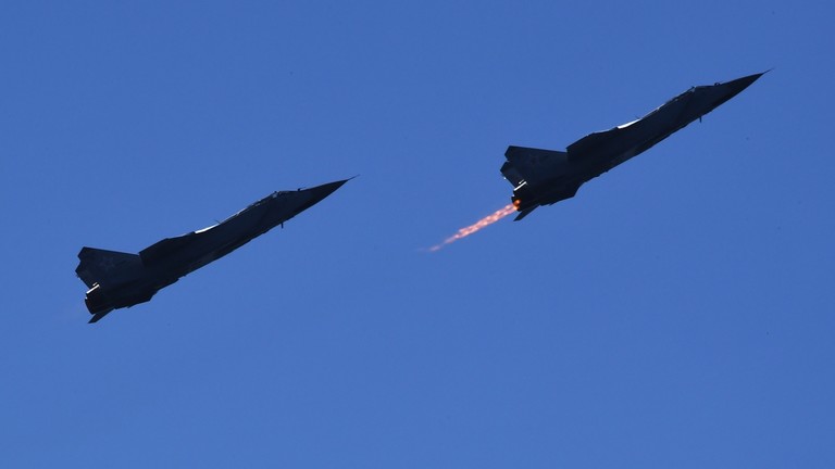 68fb4b4085f54071e0735670 (1)