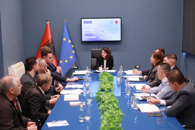 8f4dec75 632e 4fbc A9ed 436567263e6d