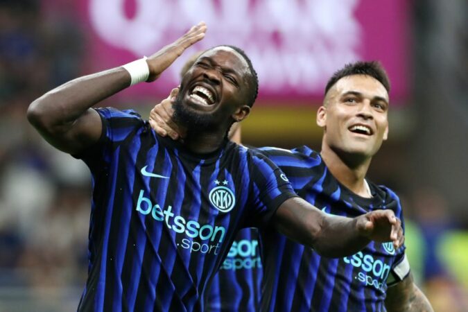 Marcus Thuram Lautaro Martinez Inter Torino Celebrate 1024x683