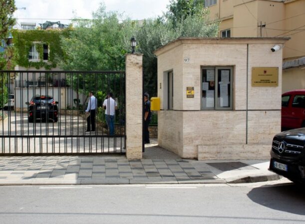 Prokuroria E Tiranes