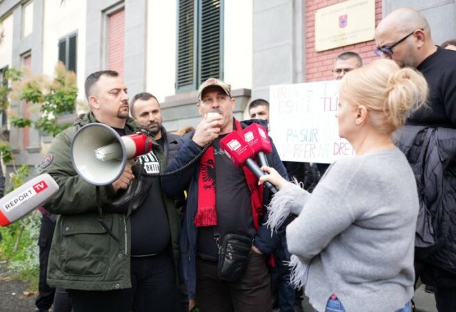 Protesta E Naftetareve Bankers