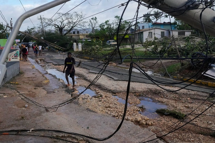 numri-i-te-vdekurve-nga-permbytjet-e-shkaktuara-nga-uragani-melissa-ka-arritur-ne-40