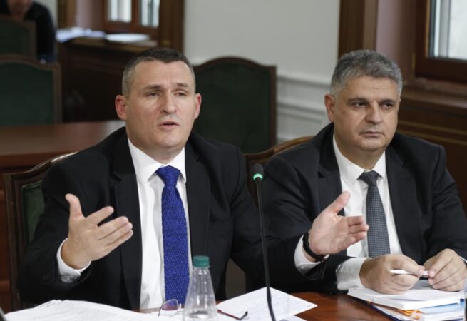 Whatsapp Image 2025 10 14 At 18.10.01