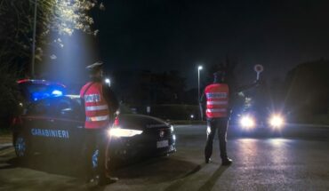 Cc Controllo Stradale Notte 696x404