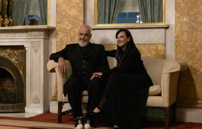 Edi Rtama Linda Rama