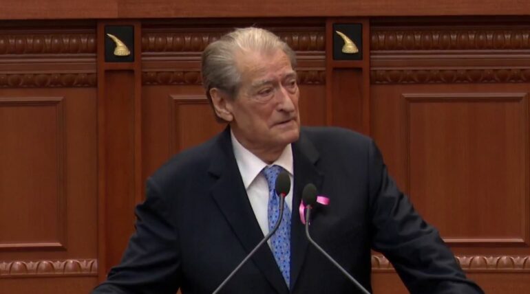 Sali Berisha Ne Kuvend