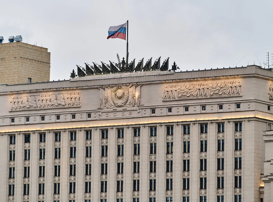 VIDEO  SHBA  dy anëtarë të Gardës Kombëtare qëllohen me armë  ngjarja pranë Shtëpisë së Bardhë