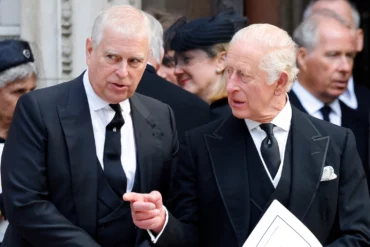 251031 Andrew Charles 2 Rs 13d684