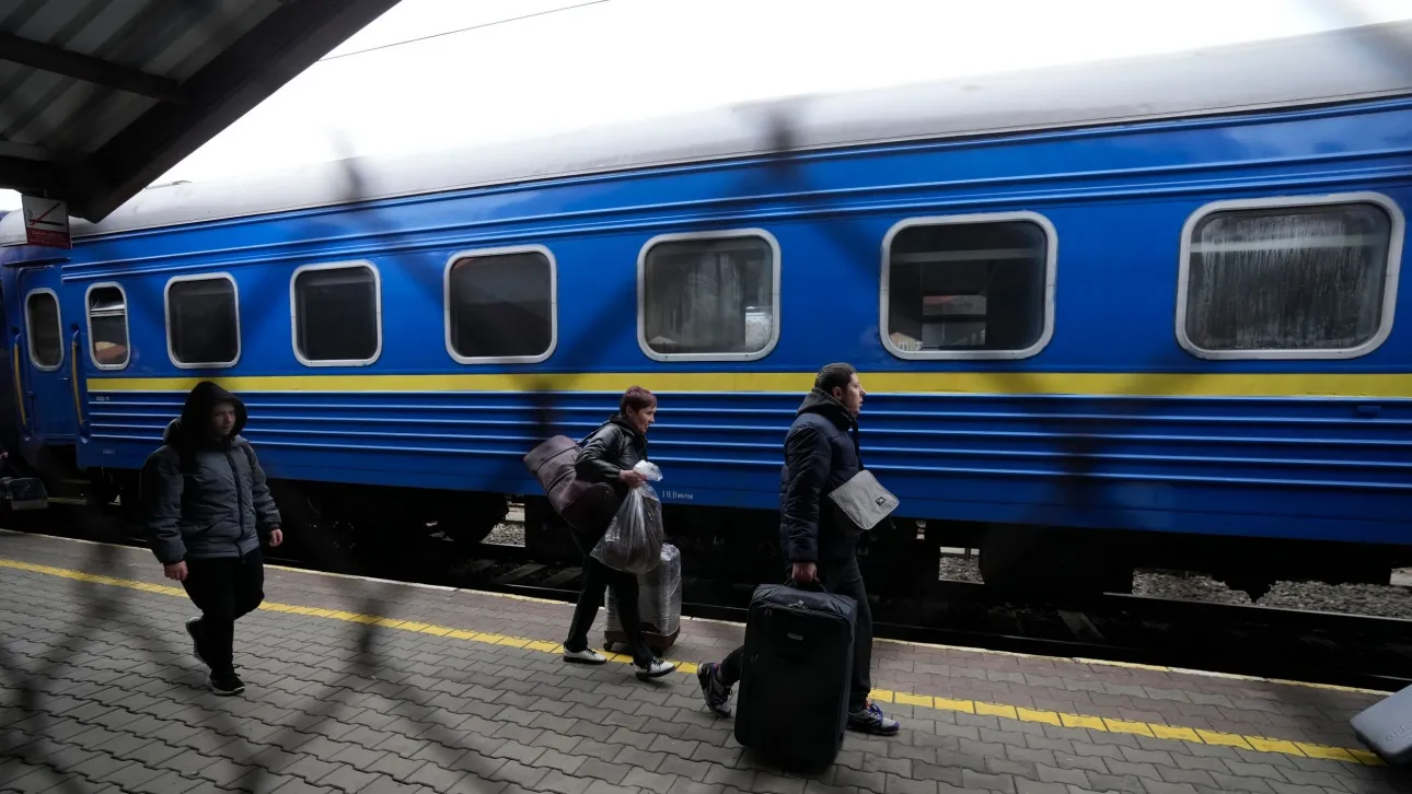 Dëmtimi i linjës hekurudhore në Poloni  reagon Donald Tusk  Ishte sabotim 