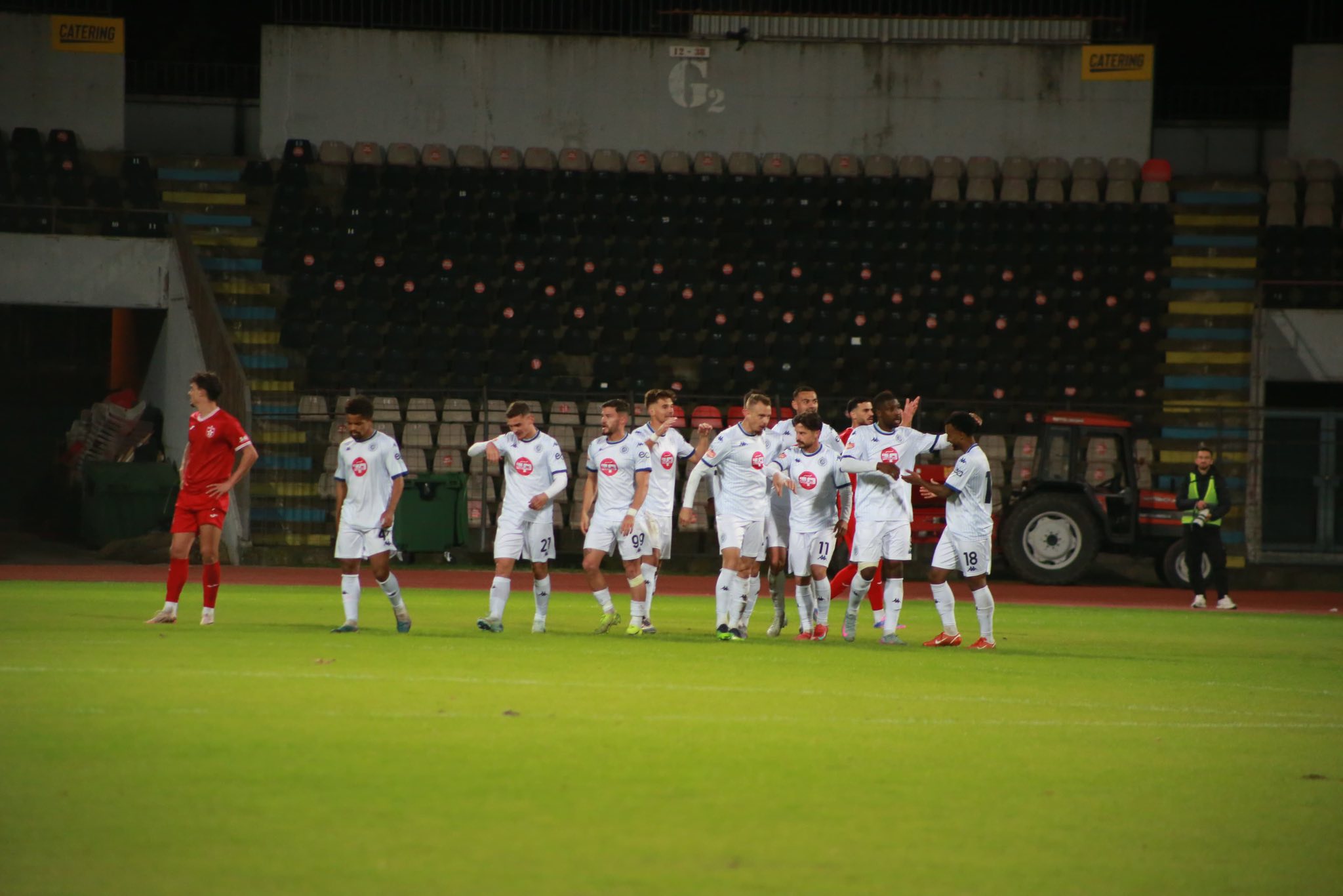 Dinamo pret Kombëtaren, përgatitjet për Elbasanin vazhdojnë me mungesa