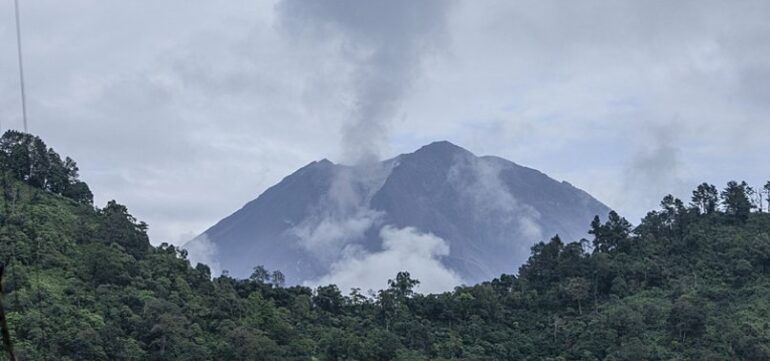 Gati 1,000 Banorë Evakuohen