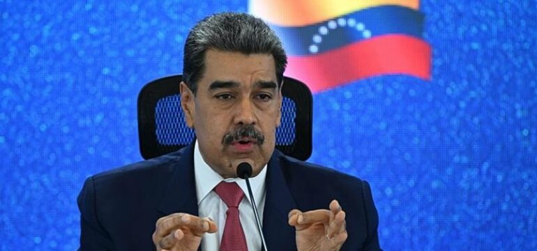 Maduro Paralajmëron
