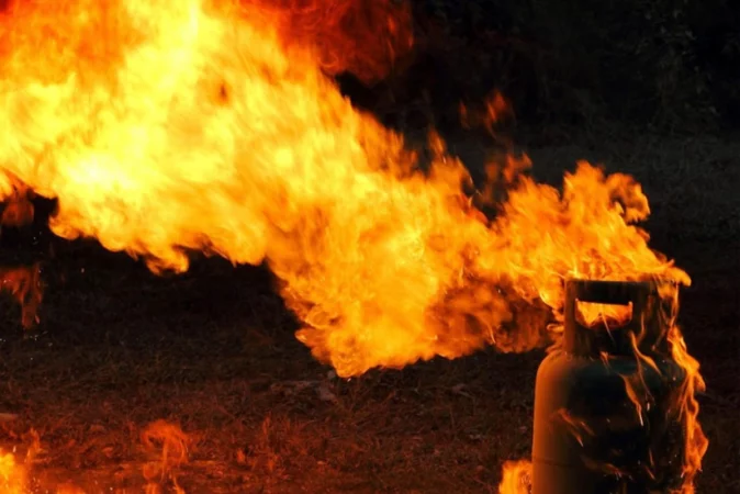 Një Bombol Gazi Shpërthen