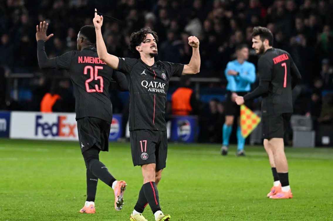 8 gola dhe shumë spektakël, PSG triumfon ndaj Tottenham, Enrique përkëdhel Vitinha-n: Ishte spektakolar