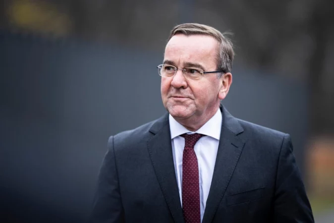 Rajoni I Detit Baltik Po Bëhet