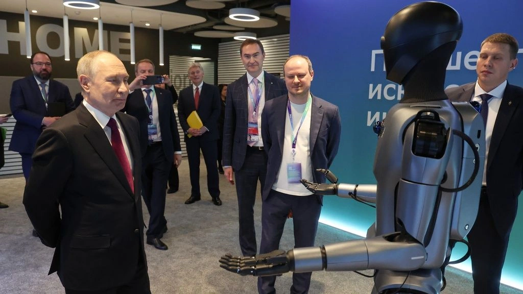 VIDEO  Habiten truprojat e udhëheqësit rus  roboti vallëzon përballë Putinit