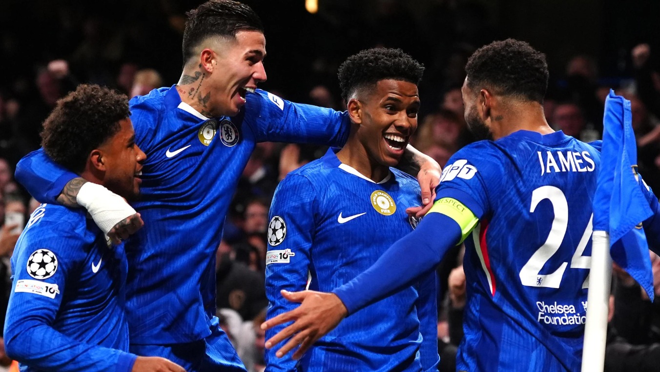 “Çmontuan” Barçën, Marseca: Fitore e madhe. Flick: E vështirë më 10 lojtarë