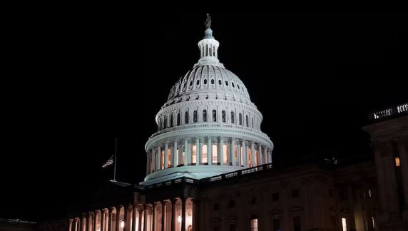Mbyllja më e gjatë e qeverisë në historinë e SHBA ve  Senati gjen kompromisin  situata drejt kthimit në normalitet