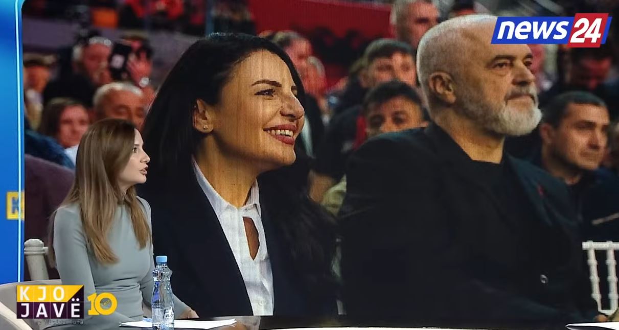 Balluku e pandehur për abuzimet me tenderat  Tabaku  Duhet të japë dorëheqjen bashkë me Ramën  Mbrojtja politike nga qeveria     