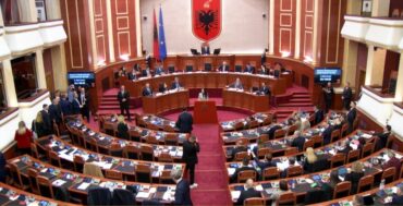 Balluku Flet Iken Opozita