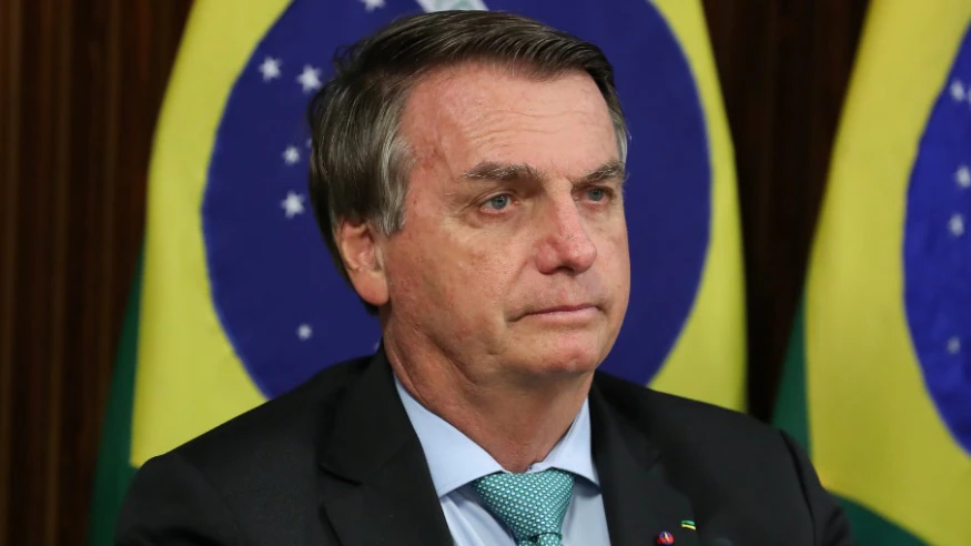 ish-presidenti-i-brazilit-bolsonaro-mund-te-kaloje-ne-regjim-gjysme-te-hapur-ne-vitin-2032