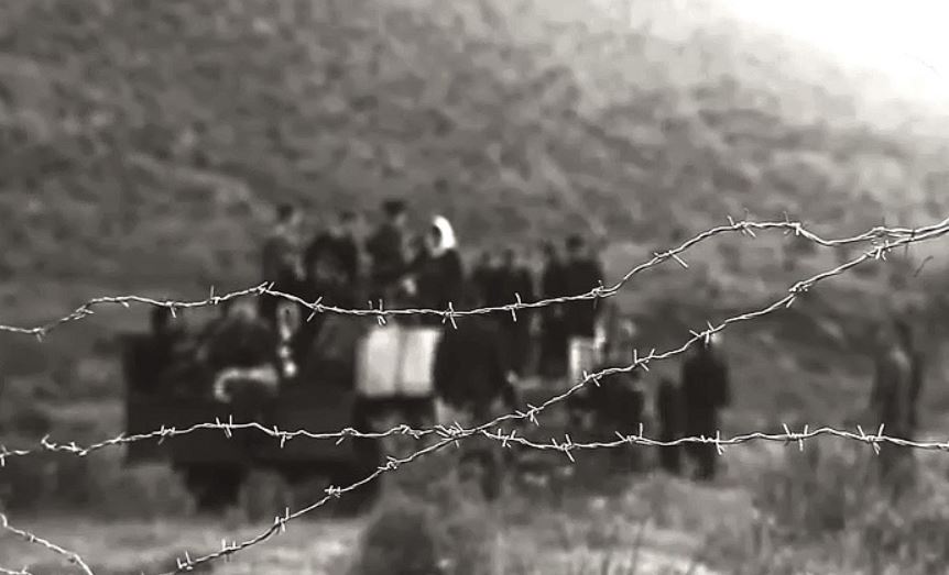 komisioni-vendosi-qitjen-jashte-tirane-dhe-te-kihet-kujdes-qe-asnje-prej-tyre-zbulohet-dokumenti-me-emrat-e-500-familjeve-reaksionare-qe-u-perzune-nga-tirana-me-7-nentor-1946