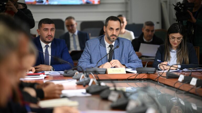 E8245c93 793f 4b8a 82f4 21750eb58f01