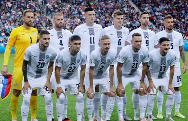 Ndeshja ndaj Kosovës, Sllovenia publikon listën