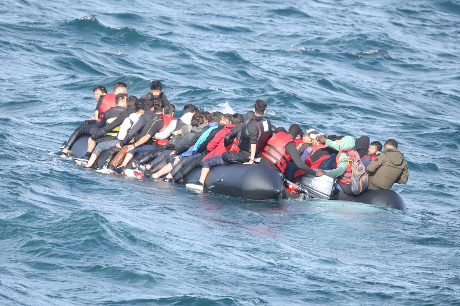 Britania ashpërson masat ndaj imigracionit  statusi i refugjatit i përkohshëm  20 vite pritje për leje qëndrimi të përhershme