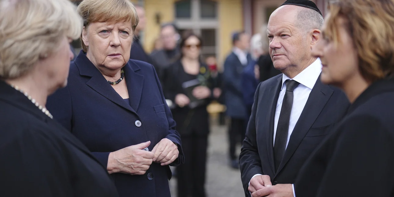 planifikonte-atentat-ndaj-merkelit-dhe-scholz-arrestohet-49-vjecari-ne-gjermani-ja-cfare-organizate-kriminale-kishte-krijuar-me-darknet