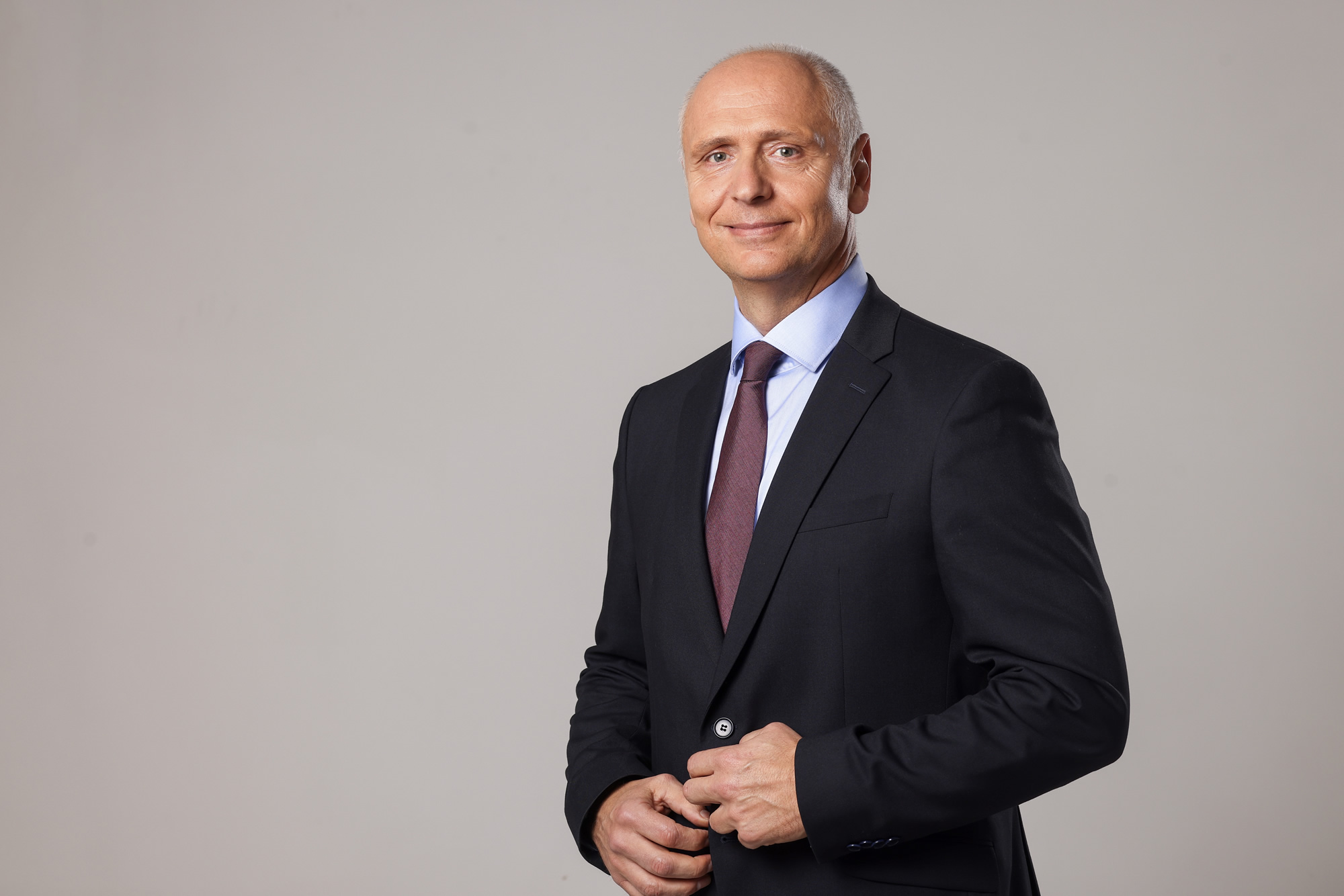 Kapetanovic  Kur rruga evropiane është e besueshme  rritet edhe besimi e qëndrueshmëria ekonomike në rajon