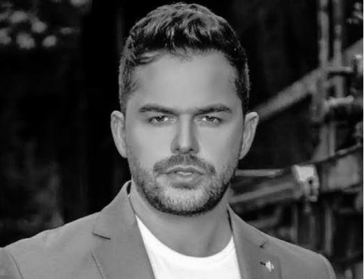 Shkup  i jepet sot lamtumira këngëtarit të njohur Shpat Kasapi