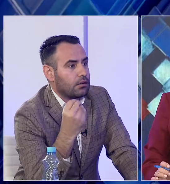  Rama mori një mesazh nga Vlora   Almer Toska  Në këtë bashki do të ketë zgjedhje përsëri shtatorin e ardhshëm  kandidatja socialiste ka 