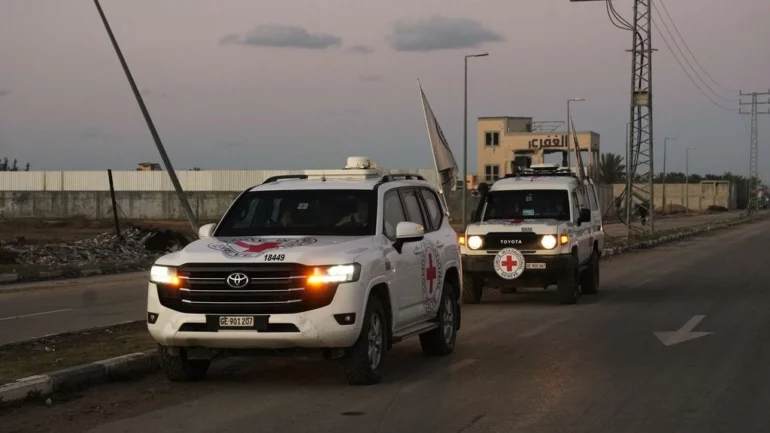 02f799bc Ap25329546680184